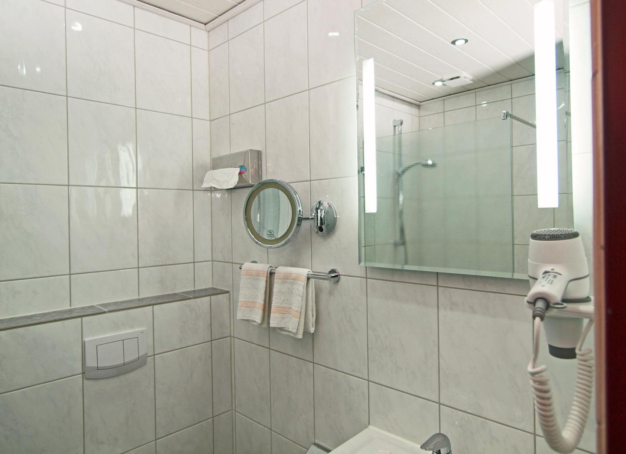 באד איבורג Waldhotel Felsenkeller מראה חיצוני תמונה